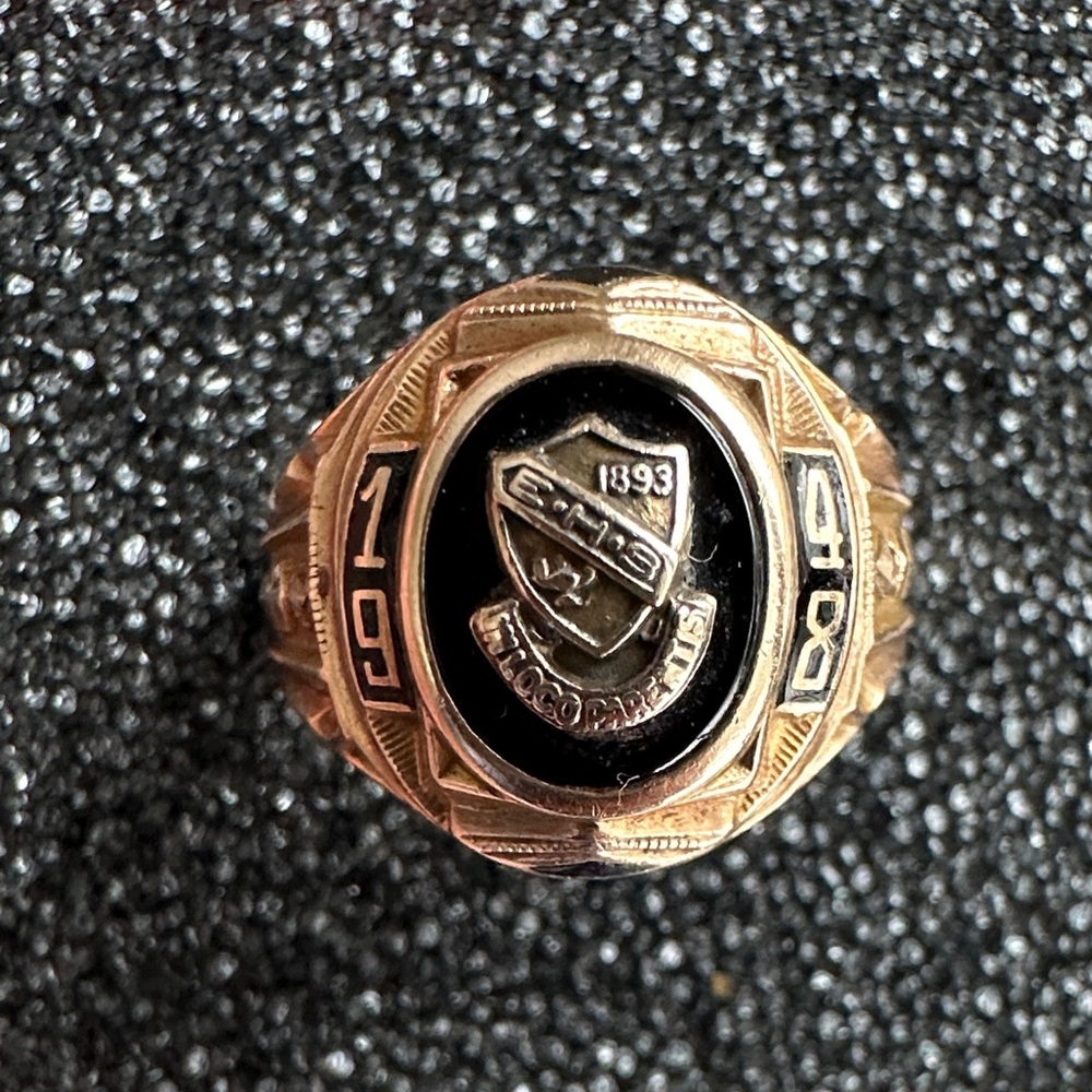 Vintage BALFOUR Ladies 1948 10kt gold ring